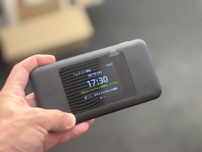 Speed Wi-Fi DOCK 5G 01
